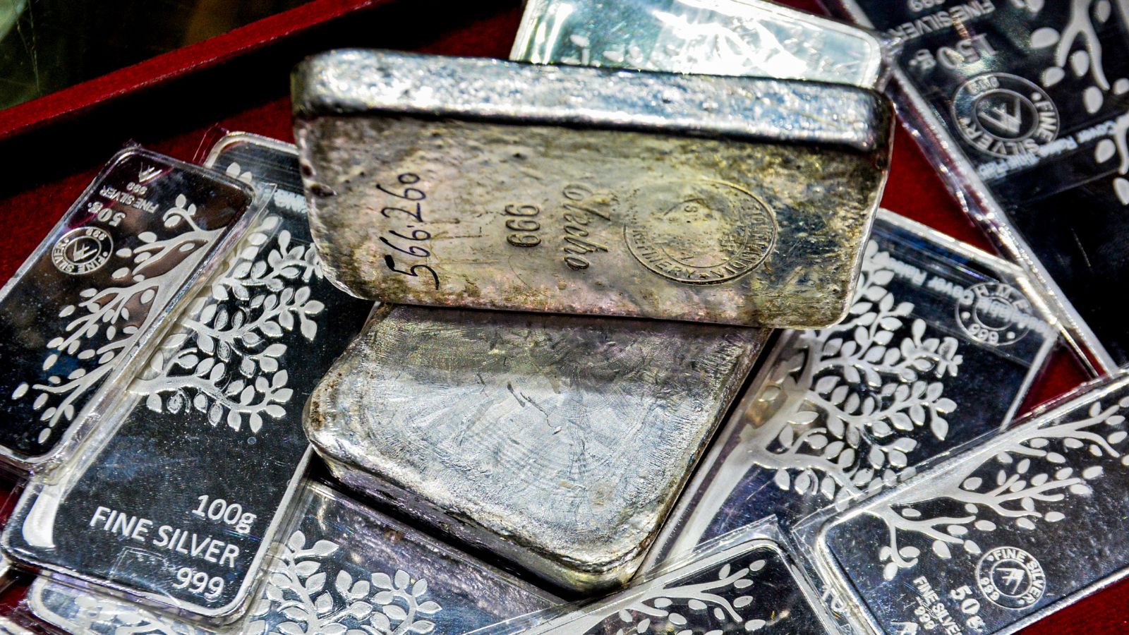 Silver jumps over ₹6,000 in futures trade as US-Iran deal boosts sentiment