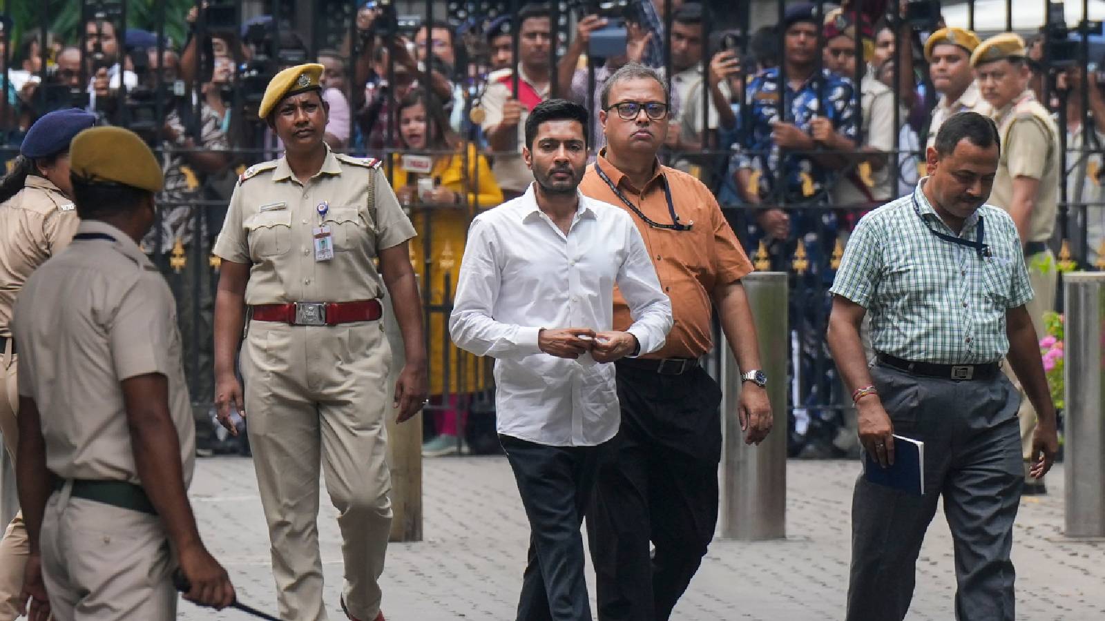 TMC MP Abhishek Banerjee appears before Bengal CID in case against his 'inflammatory' statements