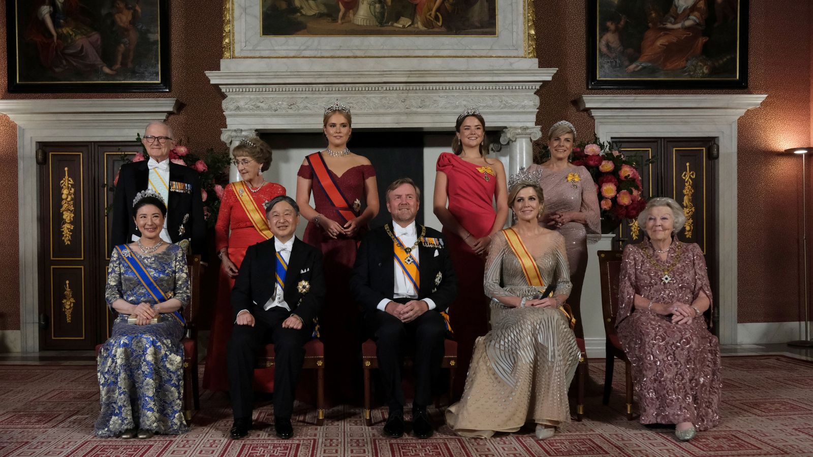 Japanese Imperial family meets the Dutch royal family in state visit
