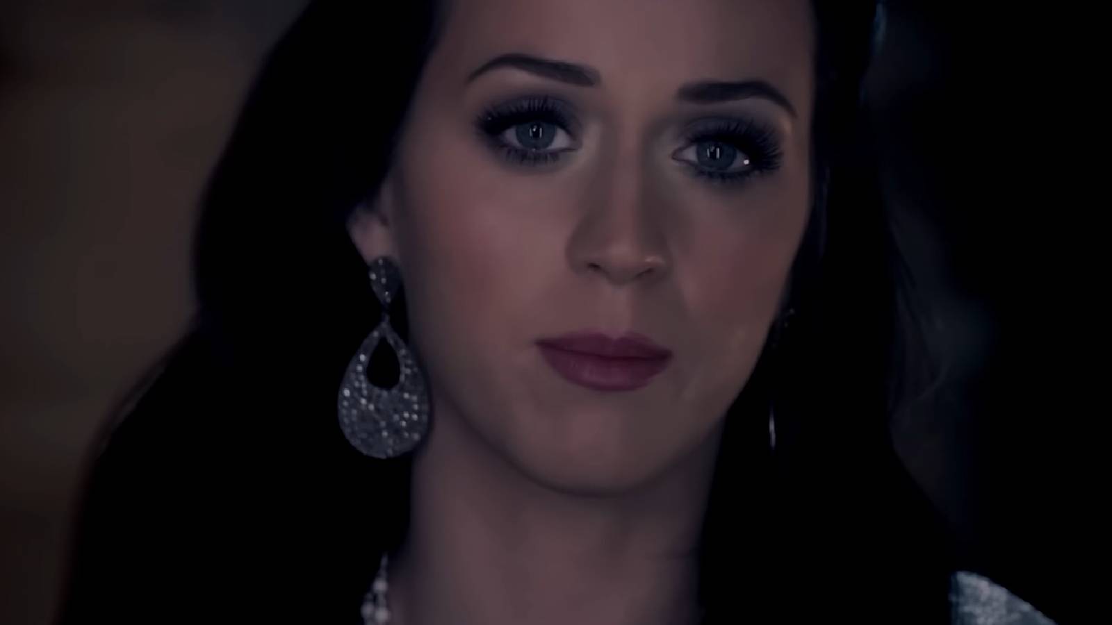 Katy Perry announces release date for new single 'Watch It Burn'