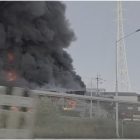 South Korea: Black smoke billows over Gimpo after major warehouse fire