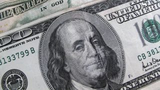 Rupee rises one paisa to settle at 95.47 against US dollar