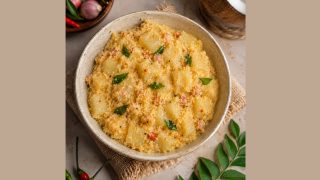 Craving a quick traditional snack? Here's tapioca with coconut and bird's eye chilli mix