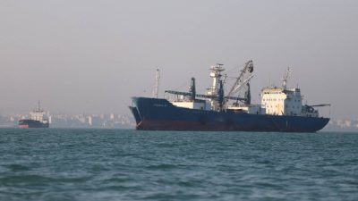 UN begins Gulf ship evacuation as US waives Iran sanctions under peace deal